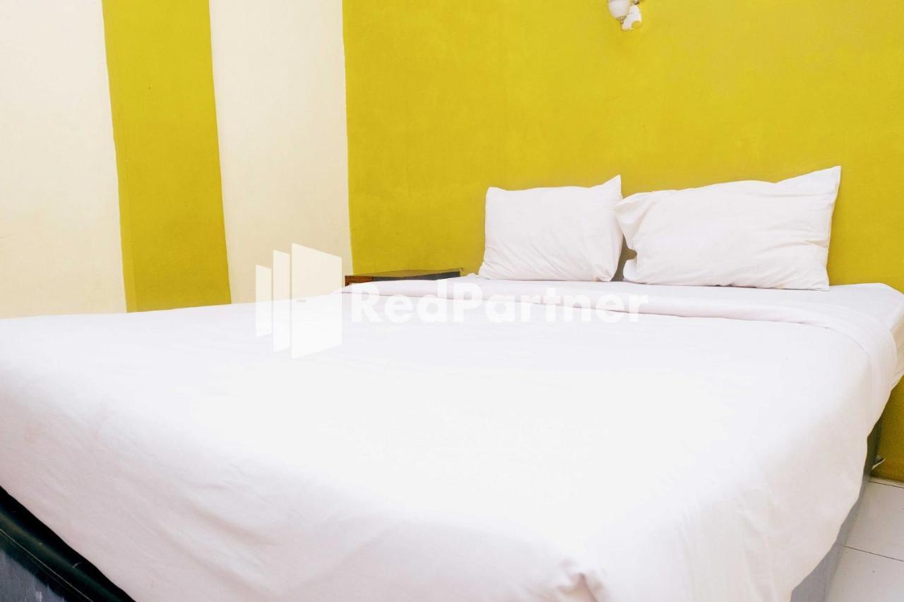 Hotel Permata Makassar Mitra Reddoorz Balangberu Extérieur photo